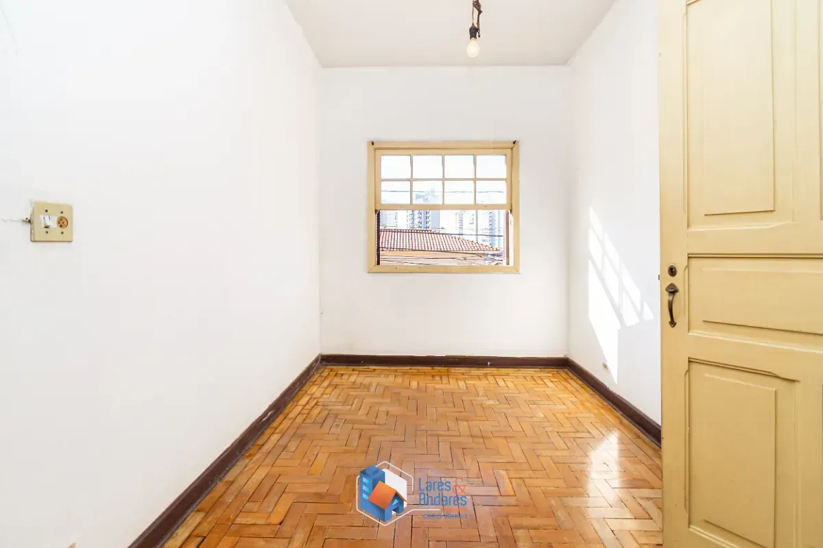 Imagem Casa para venda em Vila Mariana com 4 quartos, sendo 1 suíte, 255m²
