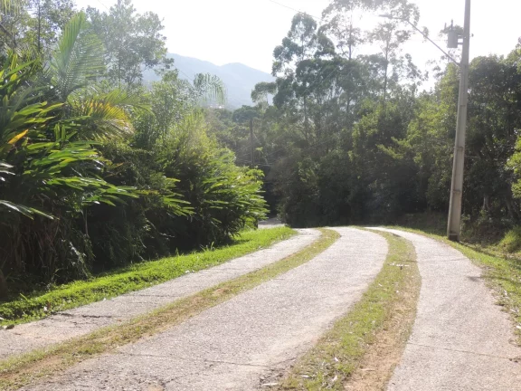 Imagem Terreno Espaçoso em Macacu, Garopaba-SC: 20 mil m², Vista para Lagoa e Mar