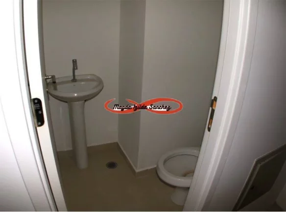 Imagem Sala Comercial à Venda – Ideal para Profissionais Liberais.