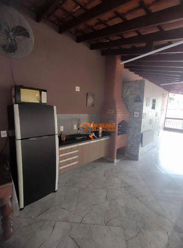 Imagem Sobrado com 3 dormitórios à venda, 356 m² por R$ 970.000 - Jardim Munhoz - Guarulhos/SP