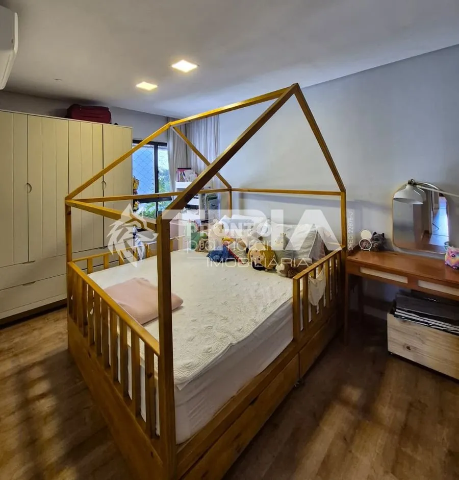 Imagem Apartamento de 4 quartos, 194m² no bairro Aflitos, em Recife