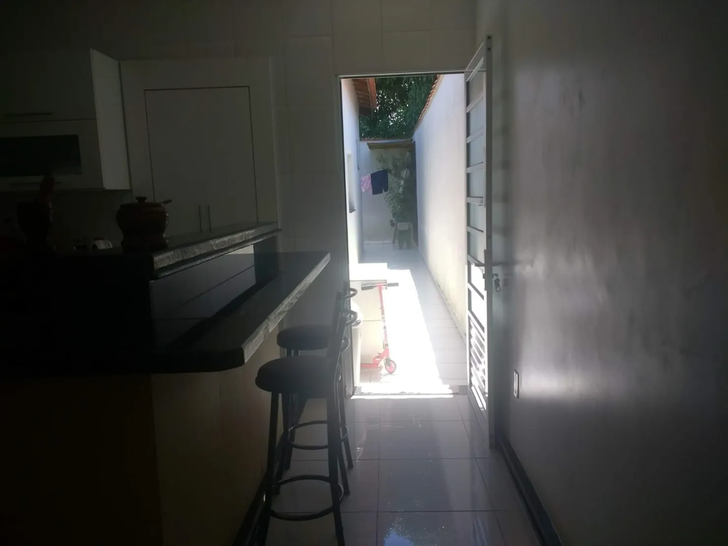 Imagem Casa à venda 3 Quartos, 1 Suite, 4 Vagas, 390M², Conjunto Habitacional Terra dos Ipês II (Fase I), Pindamonhangaba - SP
