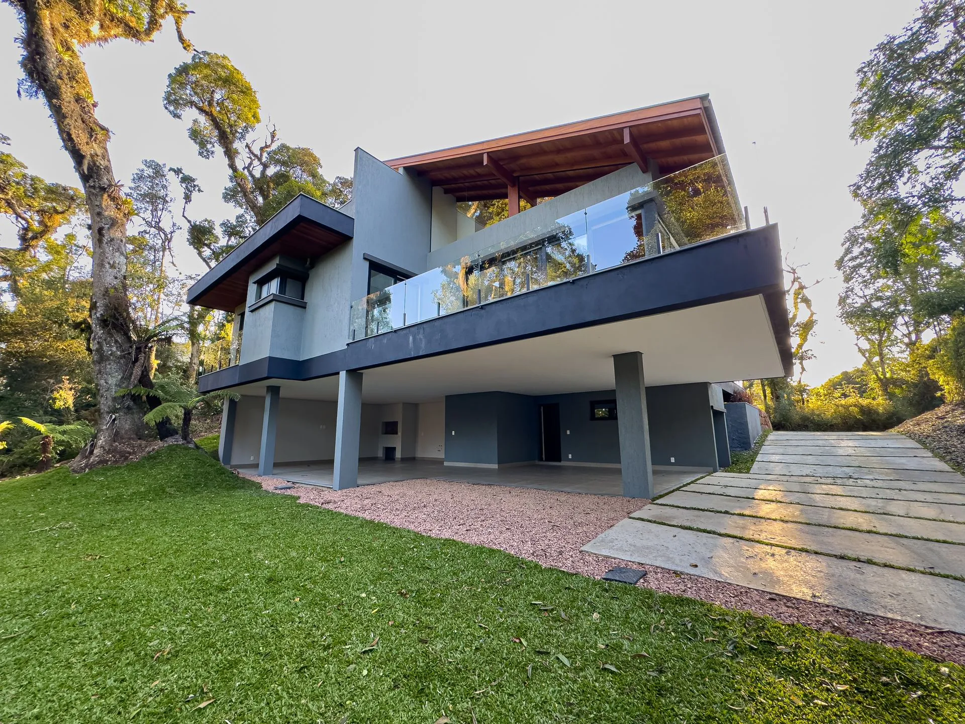 Imagem Casa à venda em Gramado, Carniel, com 3 quartos, 318.55m2