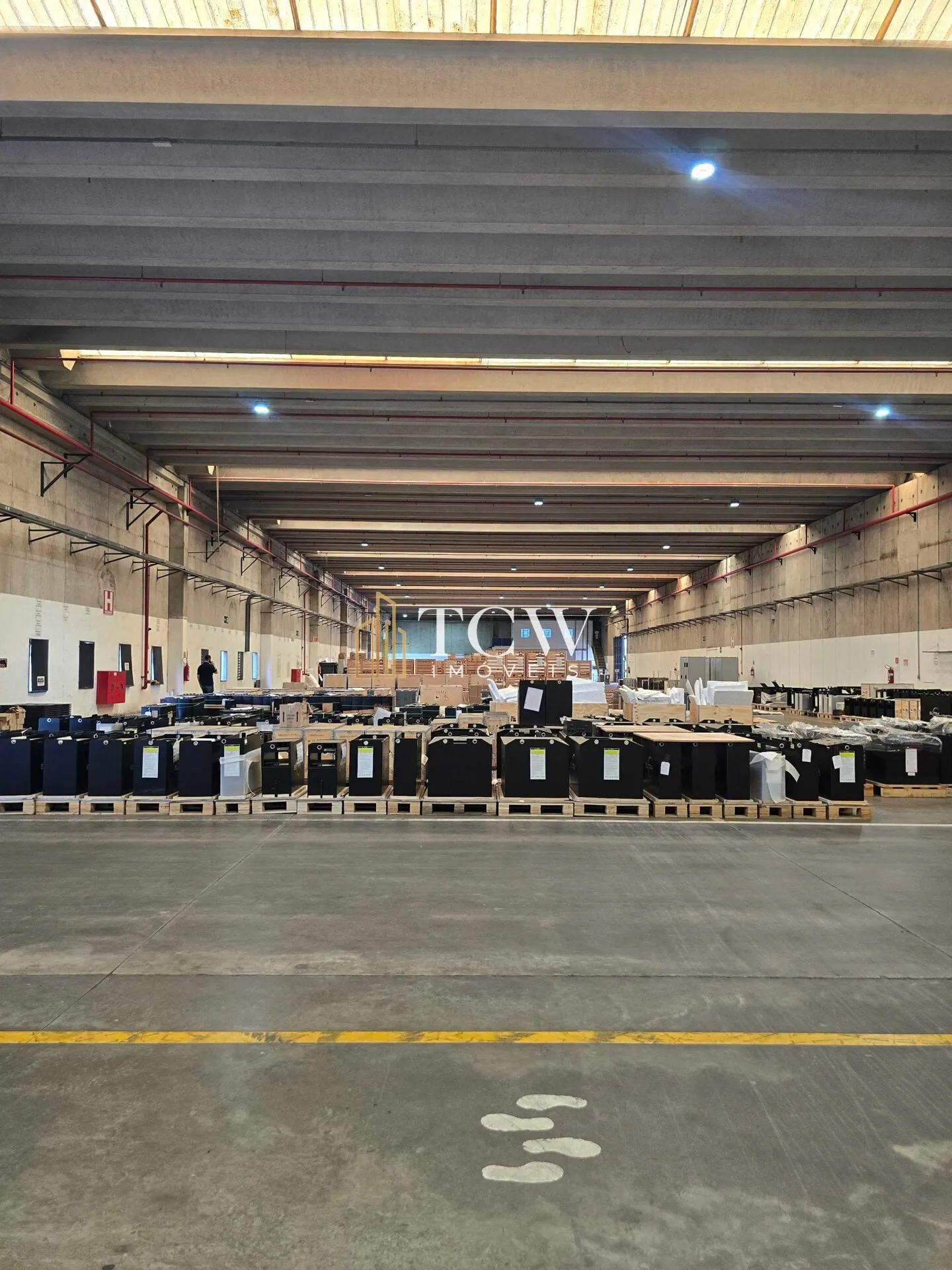 Imagem Galpão Logístico e Industrial para Locação em Guarulhos/SP | 24.500 m² | Próximo à Dutra e Aeroporto
