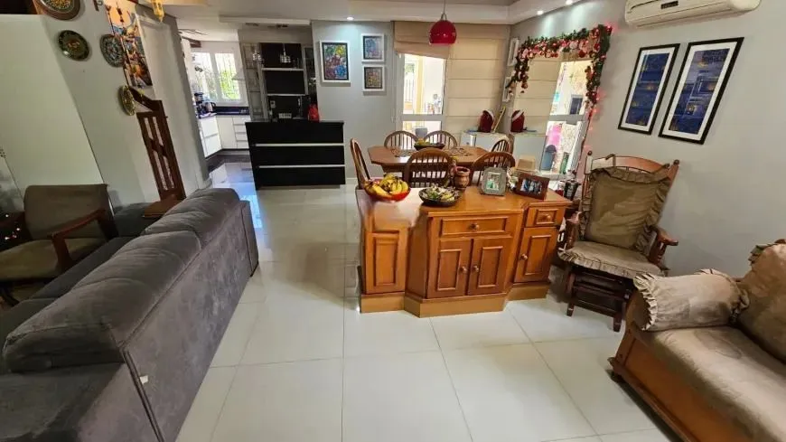 Imagem Casa de Condomínio em Mário Quintana