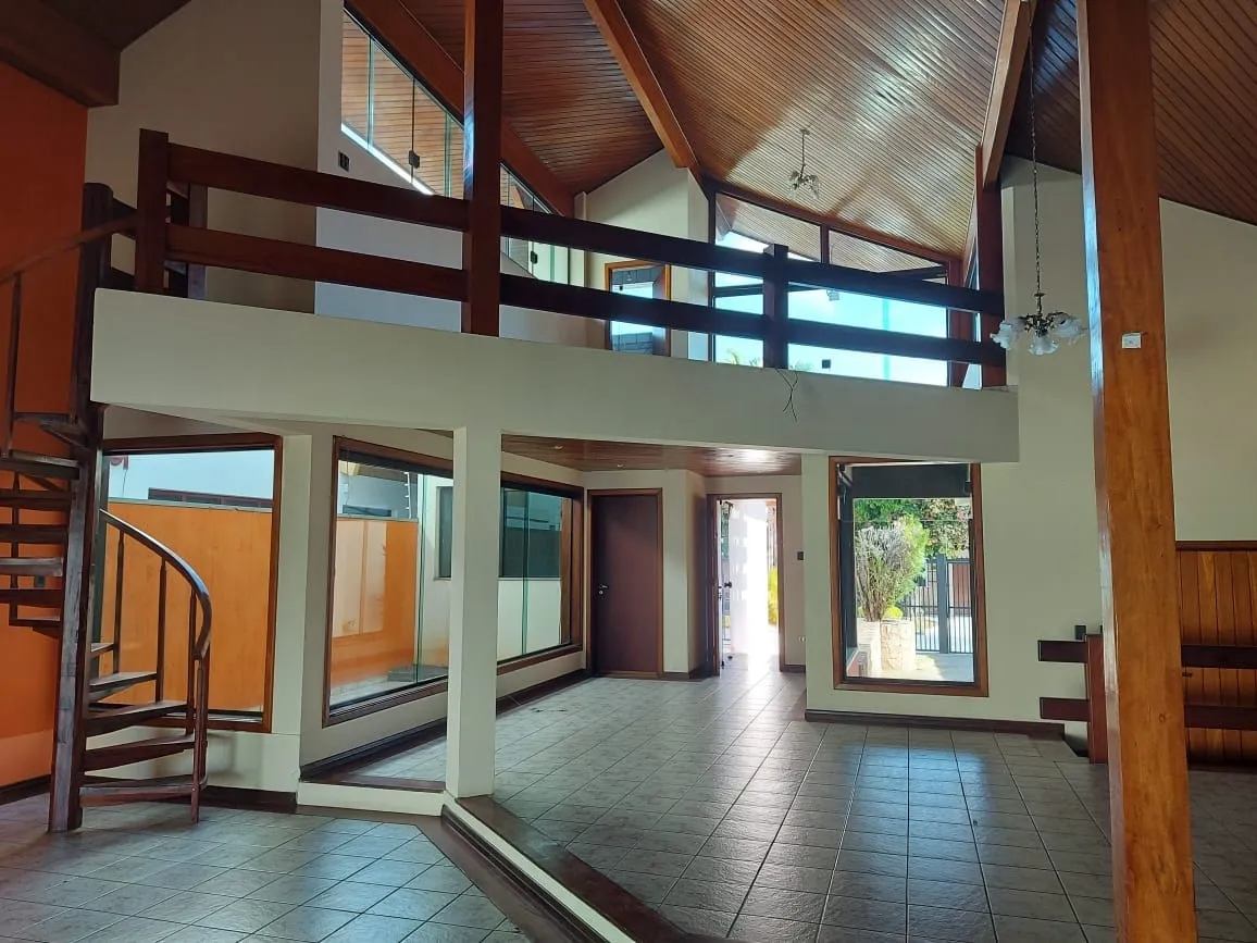 Imagem Casa à venda 3 Quartos, 1 Suite, 6 Vagas, 570M², Jardim das Nações, Taubaté - SP
