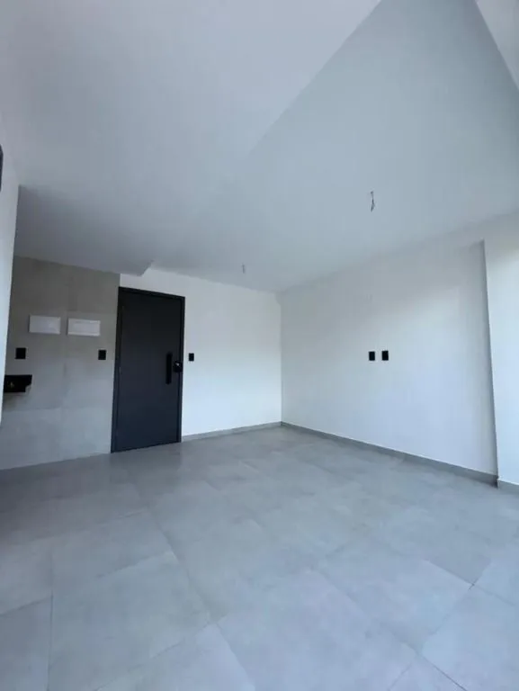 Imagem Flat novo em Camboinha, a 1 rua do mar, com rooftop e alto potencial para Airbnb. Ideal para investir ou morar.