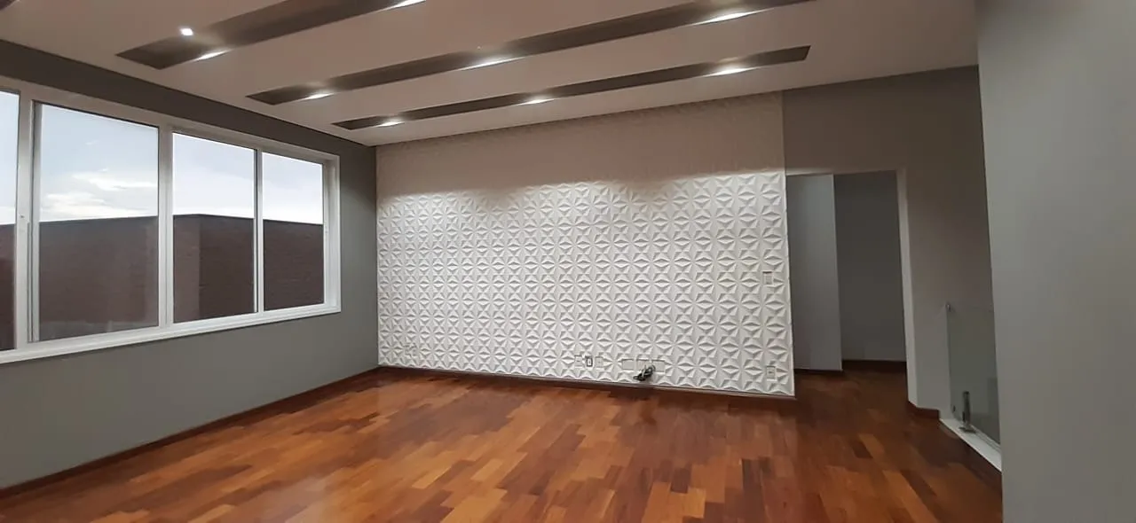 Imagem Casa de alto padrão no Alphaville Nova Esplanada, Votorantim, com 5 suítes, piscina e vista privilegiada, próxima ao Campolim e Shopping Iguatemi.