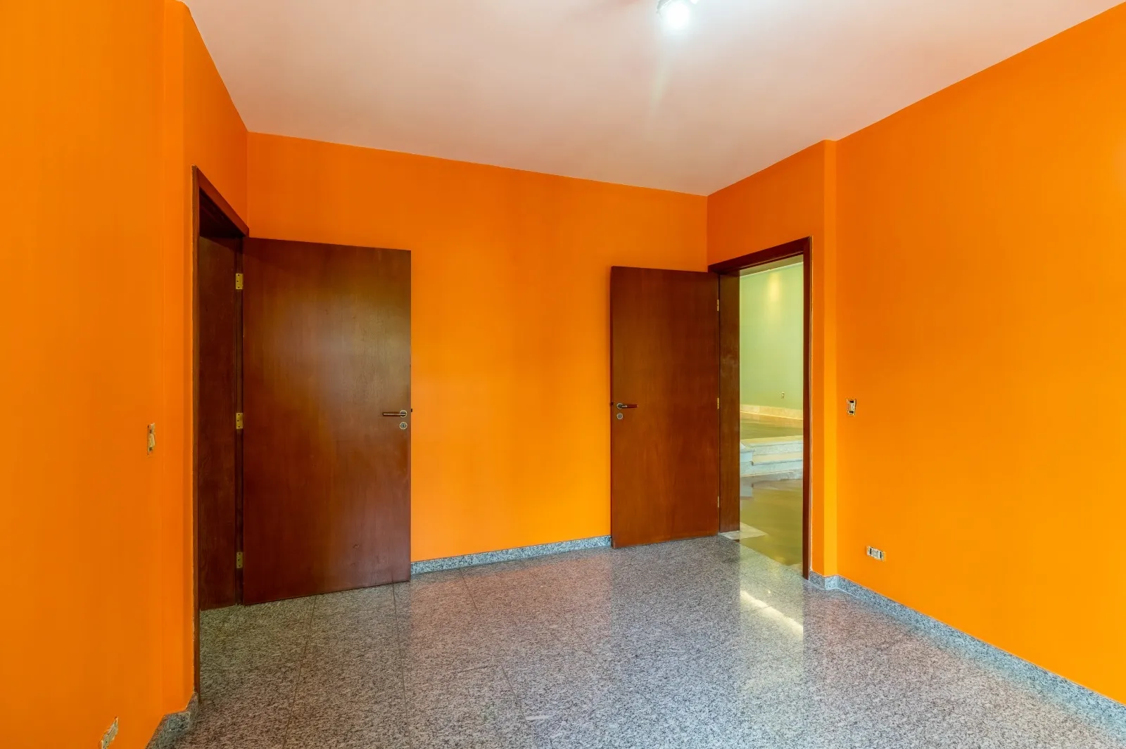 Imagem CASA ALTO PADRÃO PARQUE CAMPOLIM
