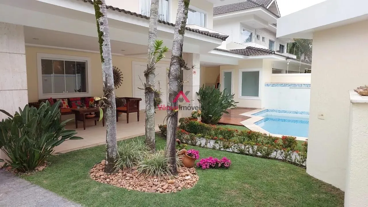 Imagem Casa para Venda, Barra da Tijuca, 4 dormitórios, 4 suítes, 5 banheiros, 2 vagas