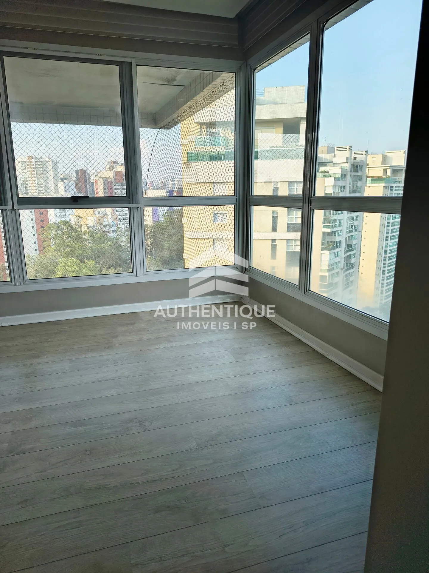 Imagem VILLAGGIO PANAMBY - Apartamento no bairro Panamby à venda