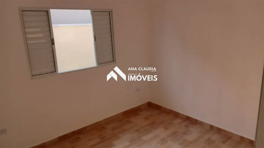 Imagem Casa a venda na cidade itanhaem
