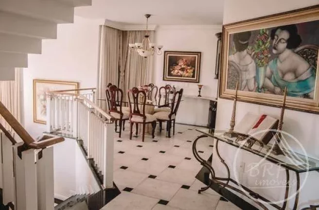 Imagem Vendo maravilhosa casa no Bosque das mansões São jose SC
