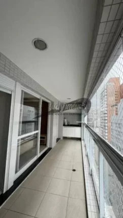 Foto do imóvel Apartamento para alugar em Santos, bairro Gonzaga em Rua José Caballero