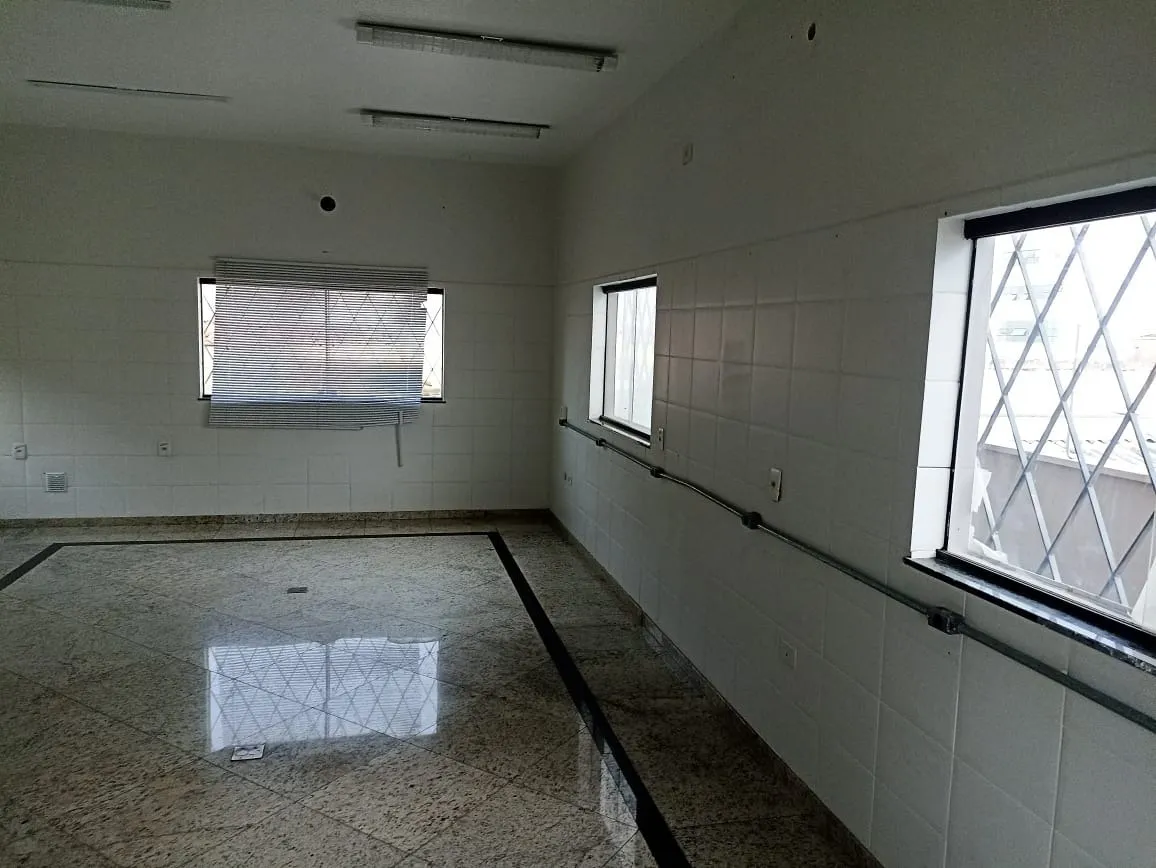 Imagem Salão comercial 200m² para locação no Centro de Sorocaba
