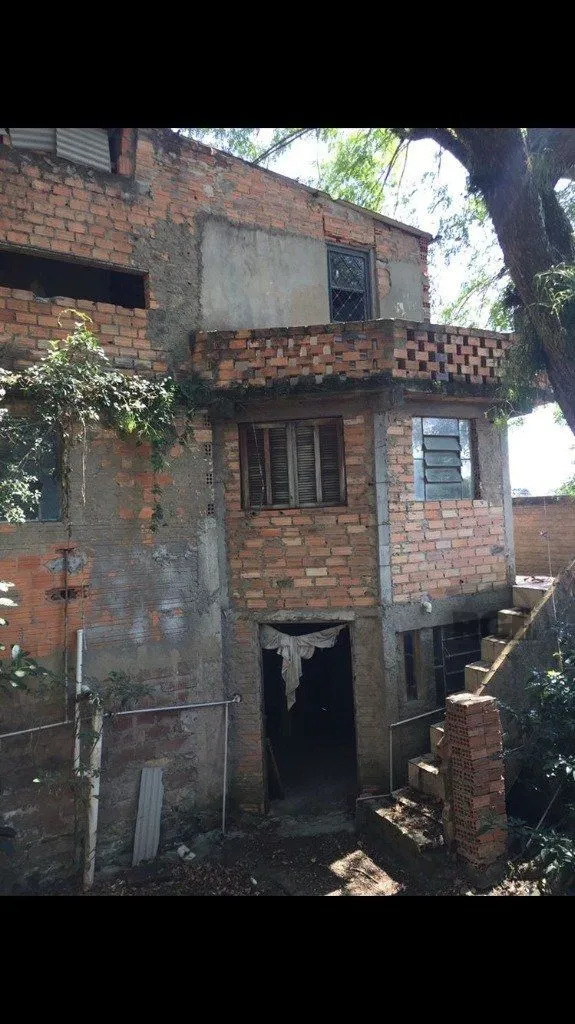 Imagem Terreno em Lomba do Pinheiro