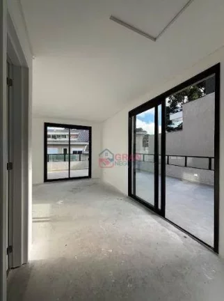 Imagem Casa com 3 dormitórios à venda Cascatinha - Curitiba/PR