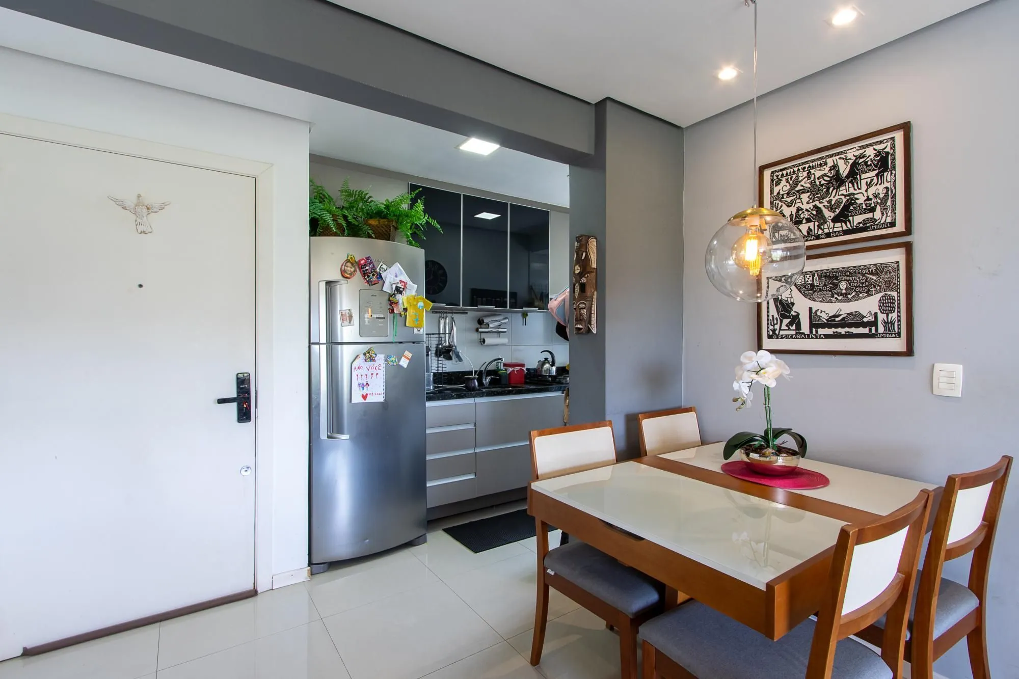 Imagem Apartamento MOBILIADO à venda - 2 dormitórios, suíte - Vista perene