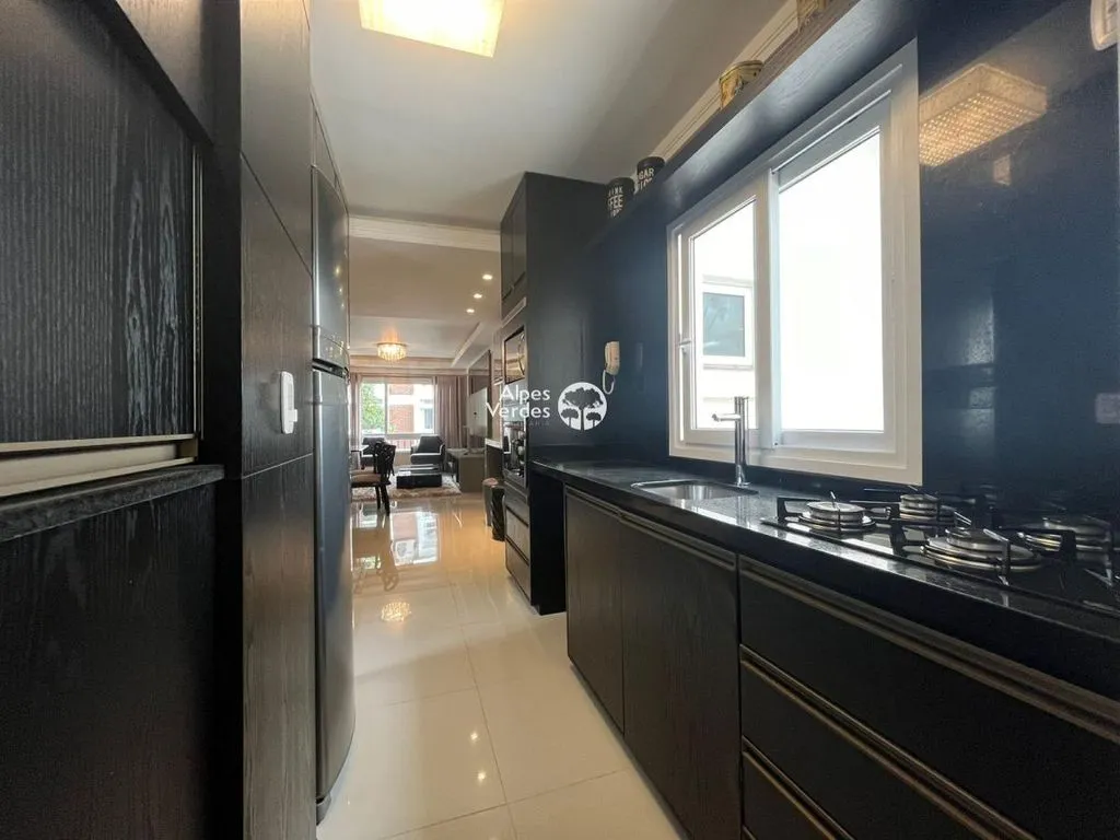 Imagem Vende-se apto no centro de Gramado- 2 Quartos- R$2.100.000,00