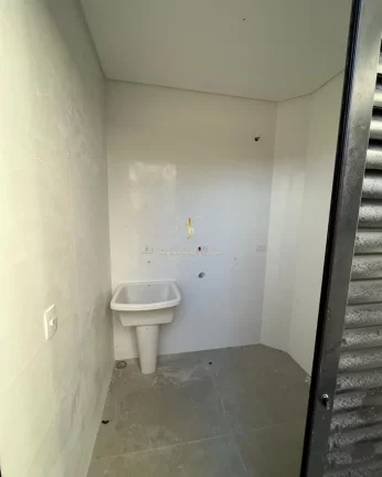 Imagem Sobrado para venda em Guaratuba, Balneário Brejatuba. Ótima localização, venha conferir!
