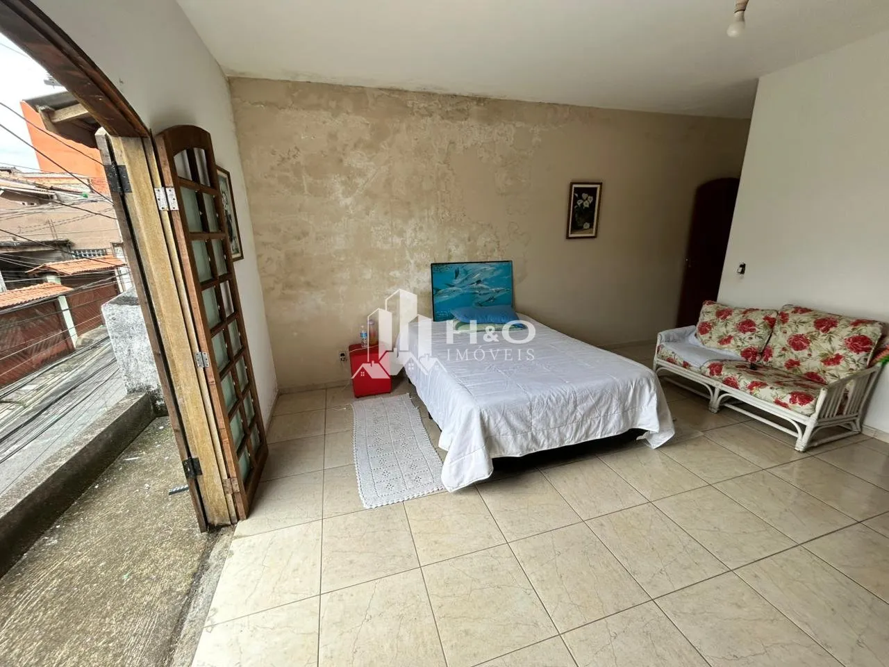 Imagem Casa Ampla à Venda na Fazenda Aricanduva - 4 Dormitórios, Suíte, Edícula e Quintal! 200m2 - R$545.000,00