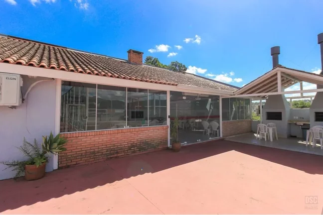 Imagem Casa em Condomínio para venda no bairro Vila Nova em Porto Alegre