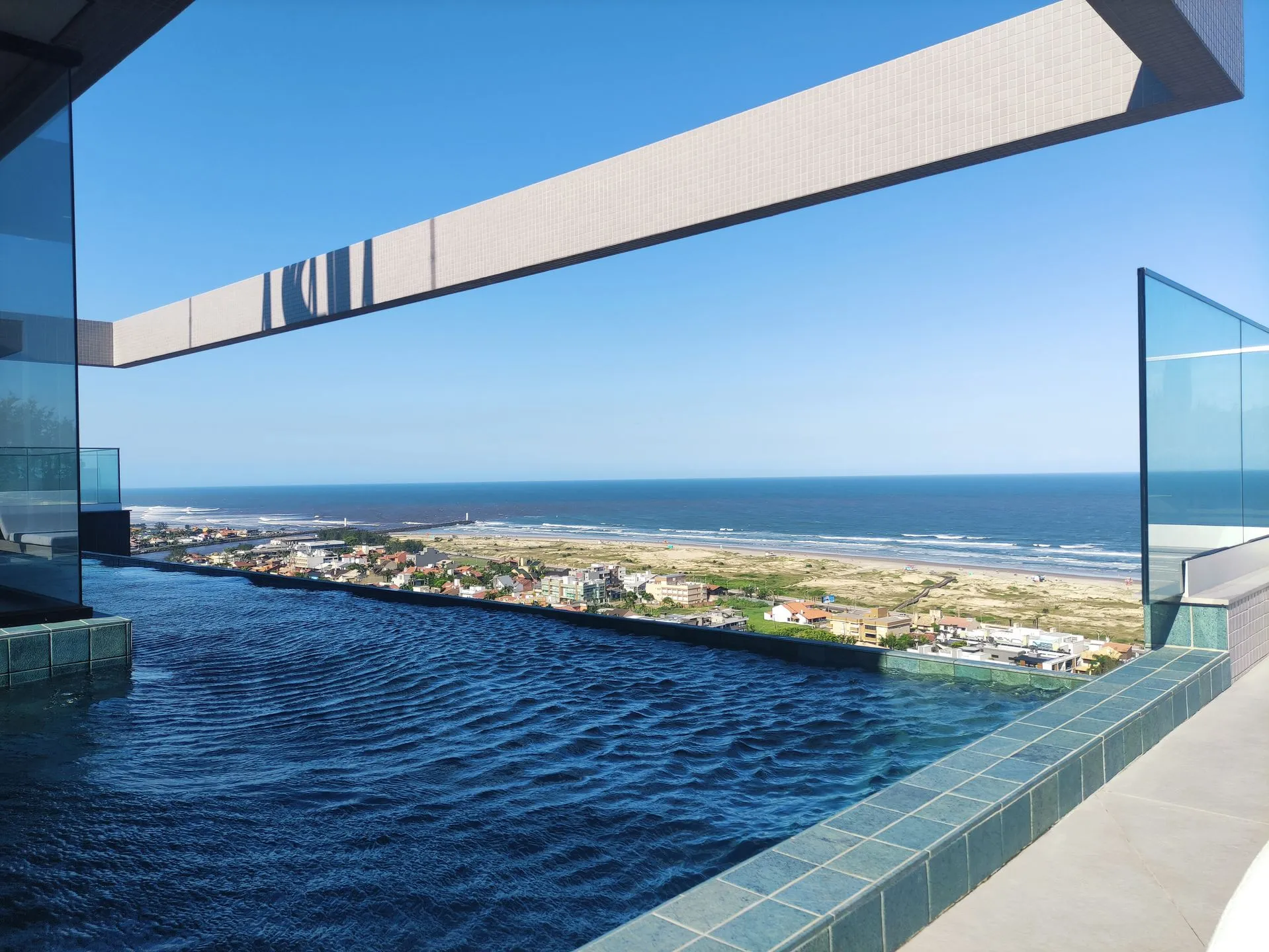 Imagem Apartamento à venda em Torres, Praia Grande, com 3 quartos, 142m2