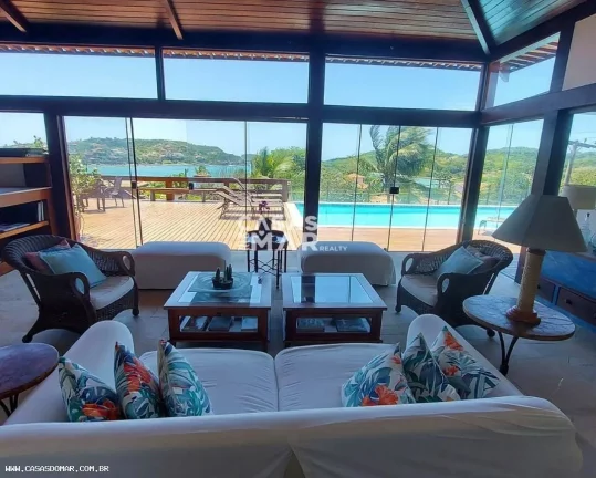 Imagem Casa Frente Mar para Temporada em Armação dos Búzios / RJ no bairro Ferradura