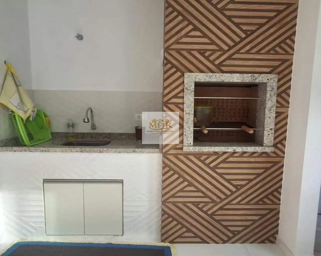 Imagem Casa com 94m² e 3 quartos à venda em Pontal do Sul