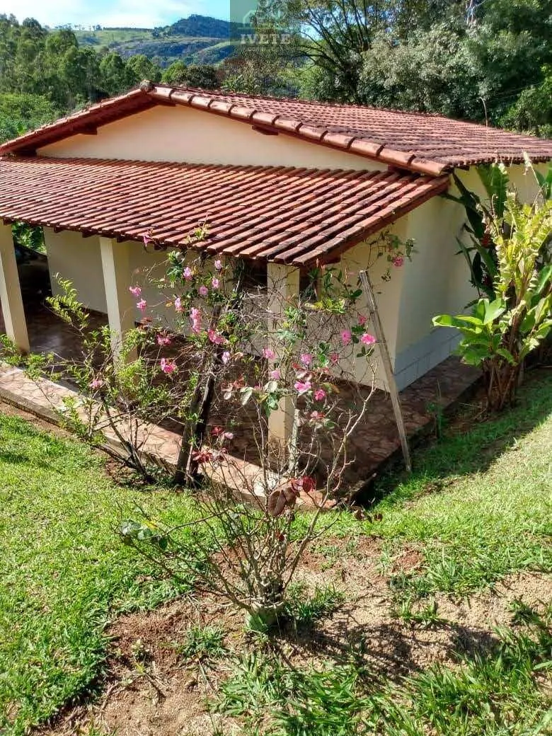 Imagem Linda Chácara à Venda no Bairro dos Camilos - Socorro/SP
