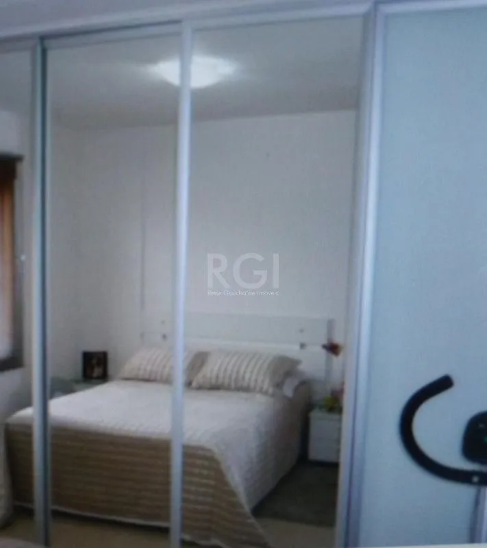 Imagem EXCELENTE APARTAMENTO À VENDA - CONFORTO, ESPAÇO E LOCALIZAÇÃO PRIVILEGIADA!