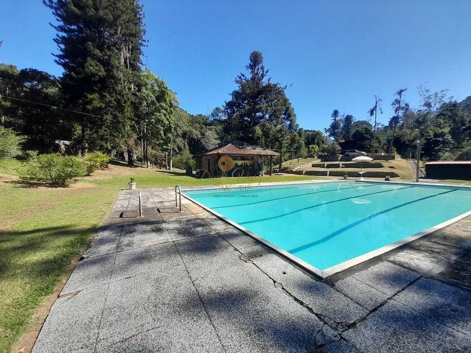Imagem Sítio para Venda em Teresópolis / RJ no bairro Granja Florestal