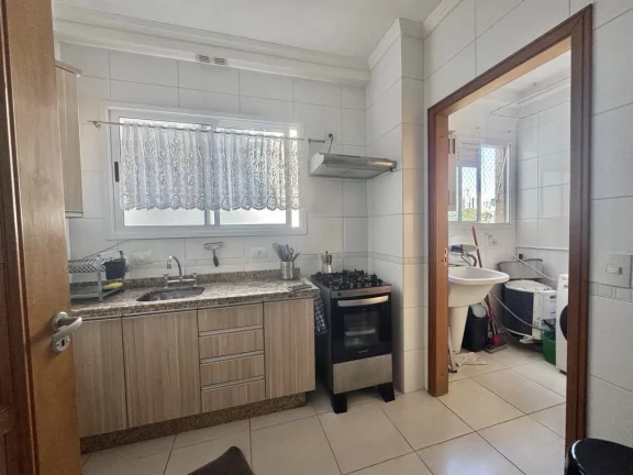Imagem Apartamento para Venda em Curitiba, Mossunguê, 3 dormitórios, 1 suíte, 2 banheiros, 2 vagas