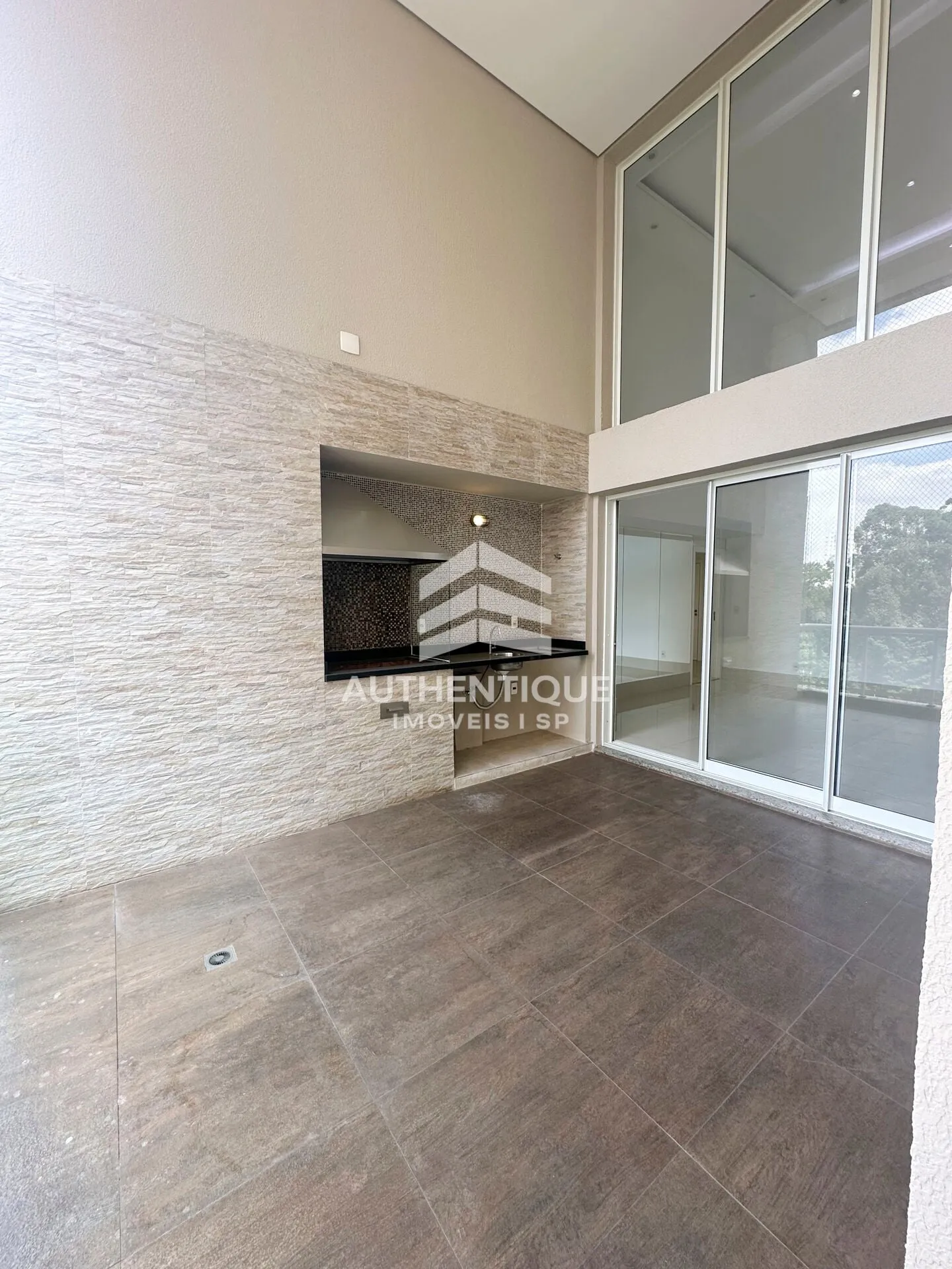 Imagem PREMIUM TAMBORE - Apartamento à venda em Santana de Parnaíba/SP