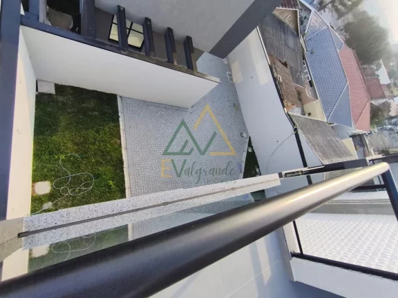 Imagem SOBRADOS TRIPLEX - ÚLTIMA UNIDADE DISPONÍVEL