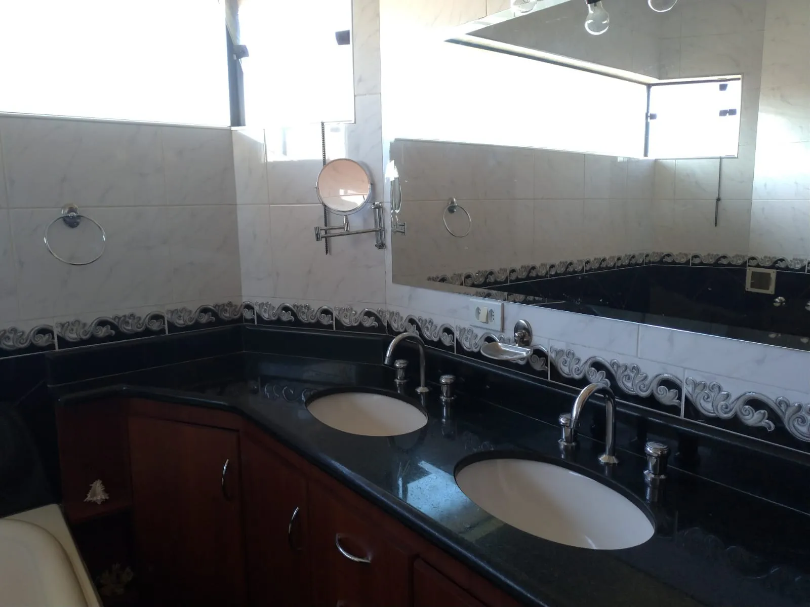 Imagem !!!Casa no Condomínio Residencial Valência!!!
