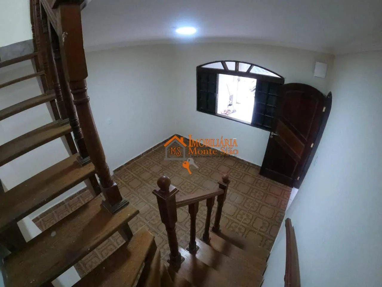 Imagem Sobrado com 2 dormitórios à venda, 100 m² por R$ 490.000,00 - Vila Carmela II - Guarulhos/SP