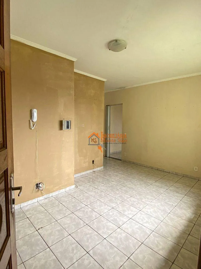 Imagem Apartamento com 2 dormitórios à venda, 58 m² por R$ 220.000,00 - Bonsucesso - Guarulhos/SP