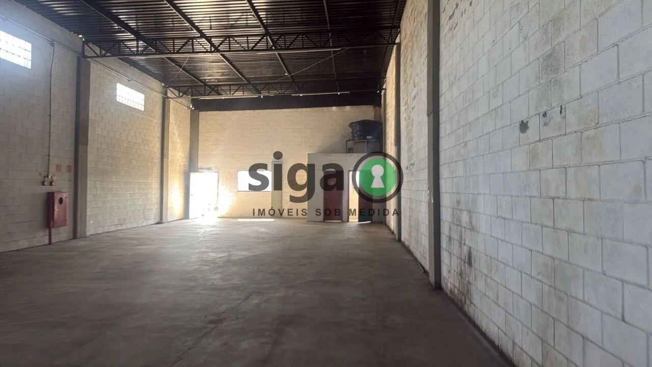 Foto do imóvel Galpao 1000m² para locação ou venda Engenheiro Goulart