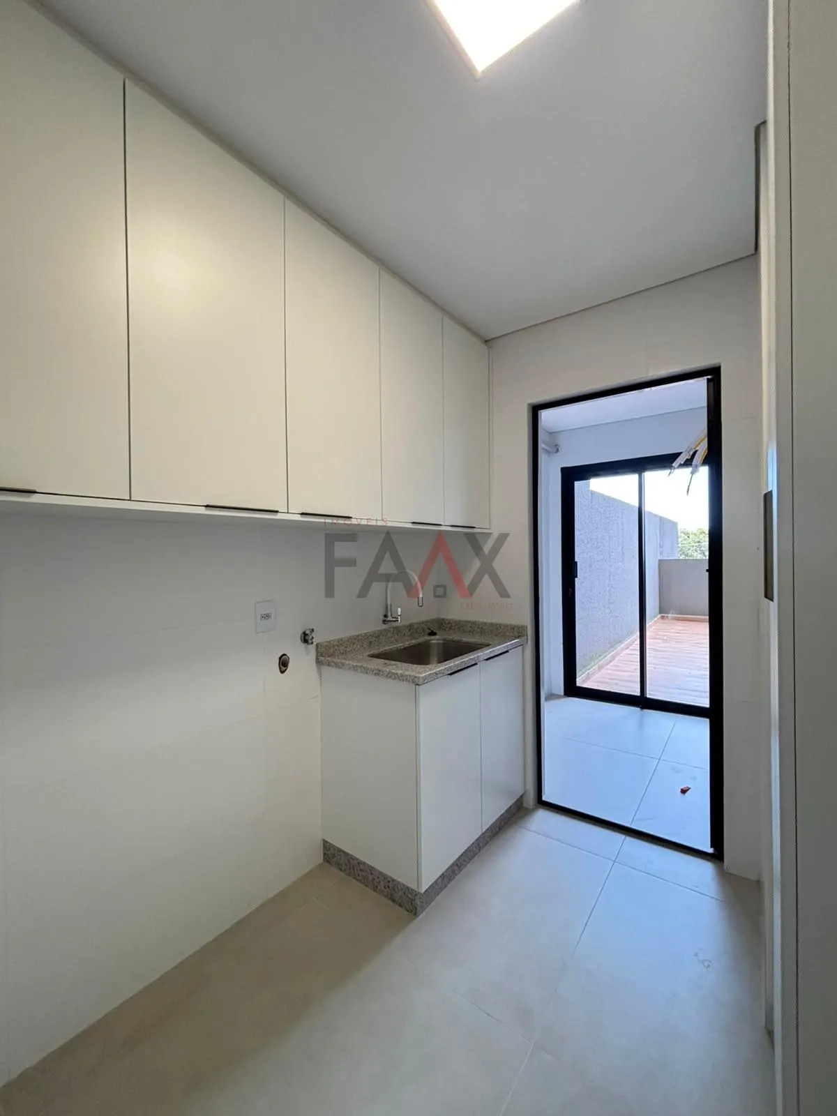 Imagem Apartamento com 3 dormitórios para locação, BATEL, GUARAPUAVA - PR