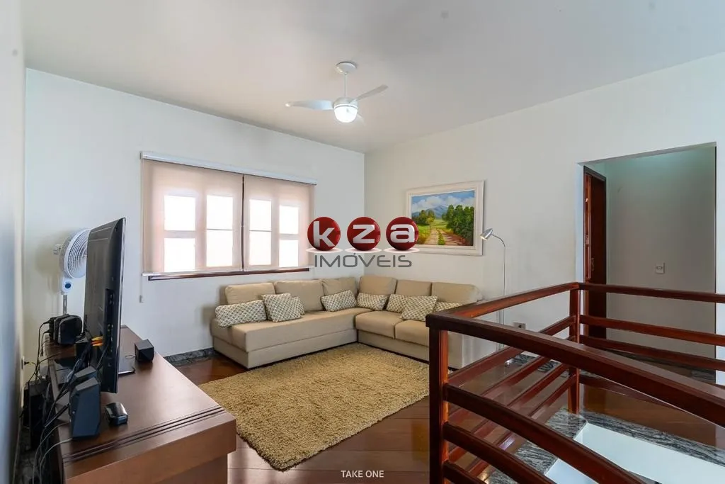 Imagem Casa de Luxo com 5 Quartos e 6 Vagas no Villaggio Capríccio, Louveira-SP: Venda ou Locação!