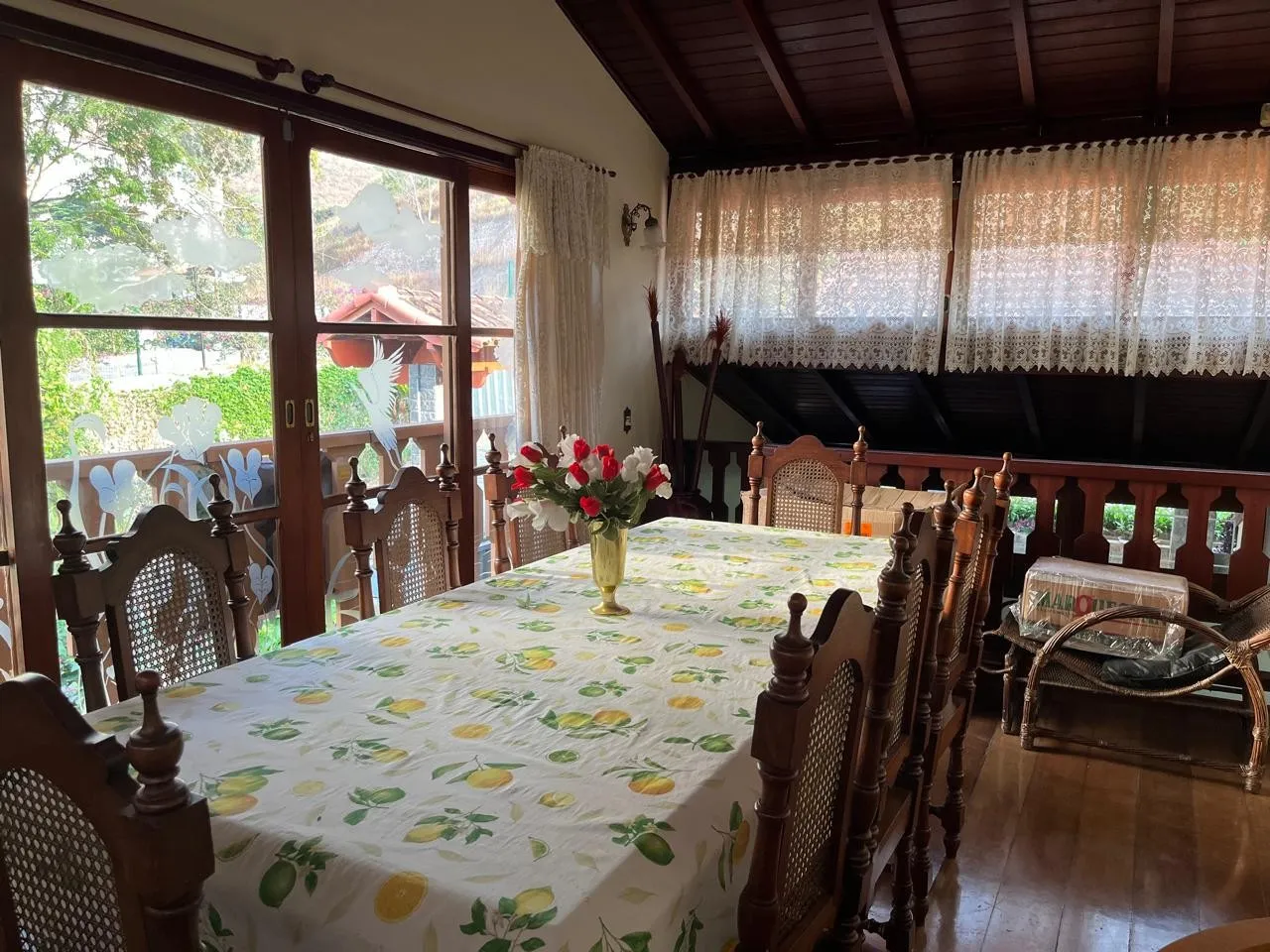 Imagem Casa para Venda em Petrópolis / RJ no bairro Itaipava