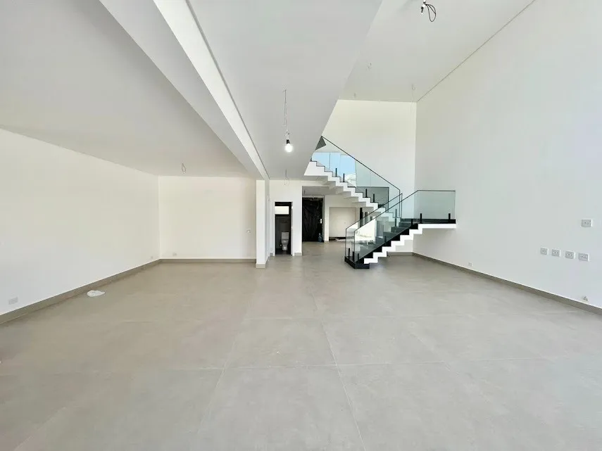 Imagem Sobrado de 560m² Localizado no Alphaville Res. Dois - Barueri - SP!