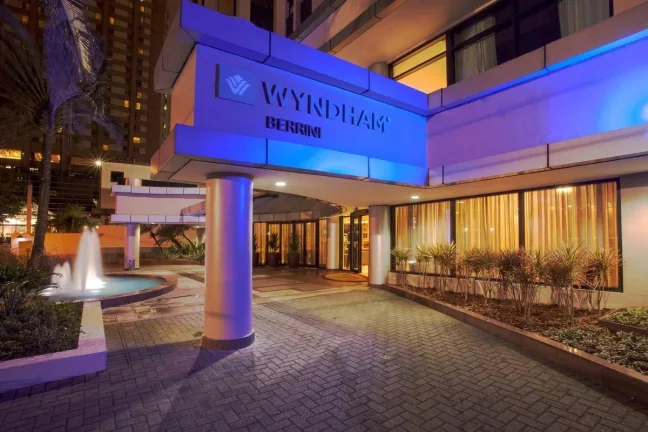 Imagem Flat disponível para venda Wyndham São Paulo Berrini no Brooklin, com 29m², 1 dormitório e 1 vaga