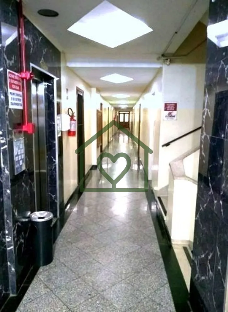 Imagem Excelente apartamento à venda na Cidade Baixa, Porto Alegre. Com 43 m², conta com 1 dormitório, b...