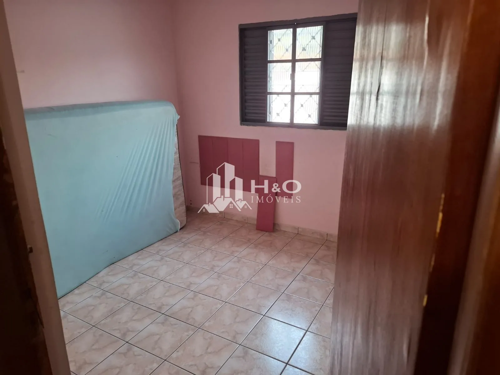 Imagem Oportunidade no Jardim Etelvina- Guaianazes - Sobrado com 260 m² de Terreno, 104 m² Construídos, 3 Dormitórios e 3 Vagas de Garagem!
