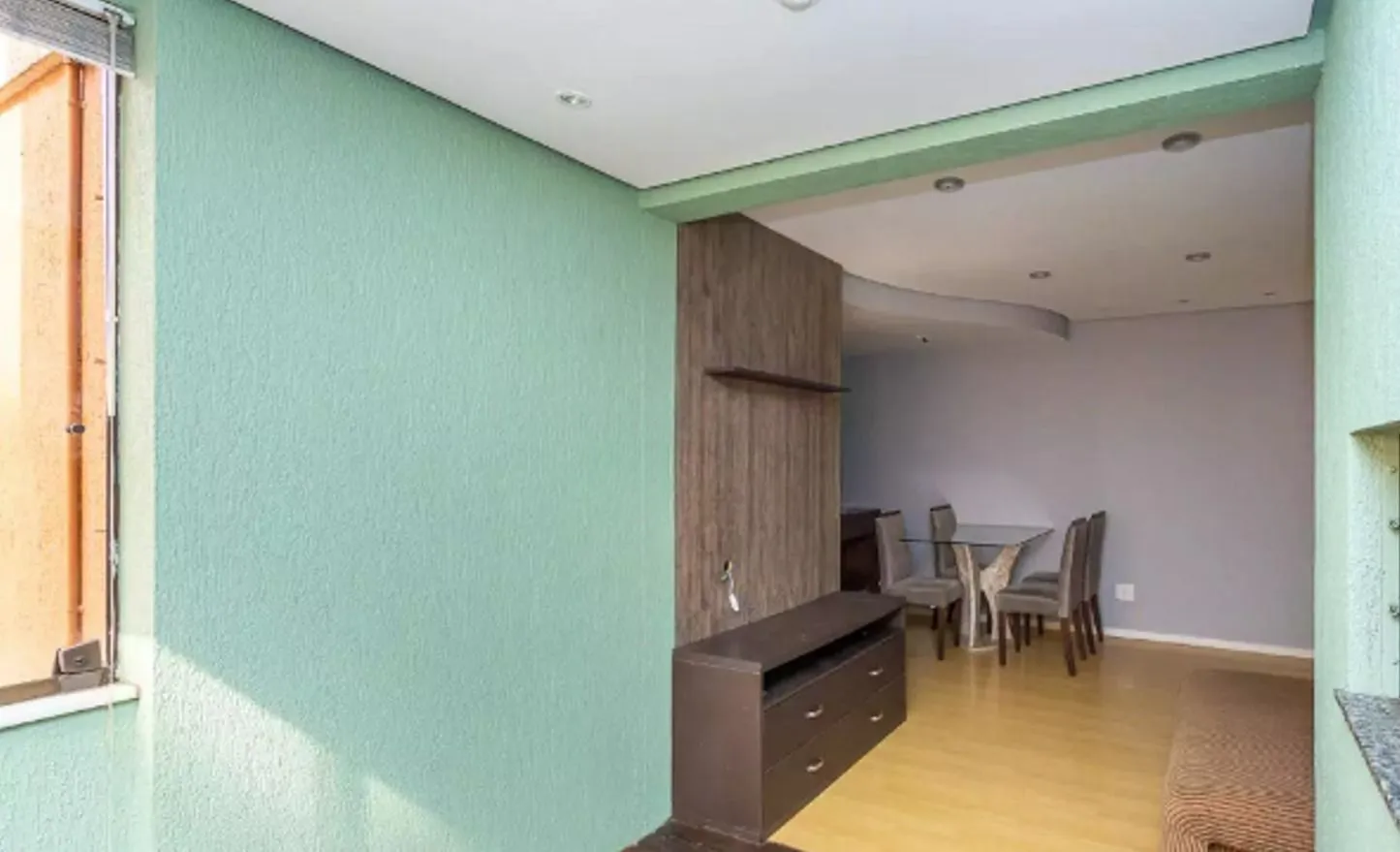 Imagem Apartamento no bairro Tristeza de 2 dormitórios e vaga