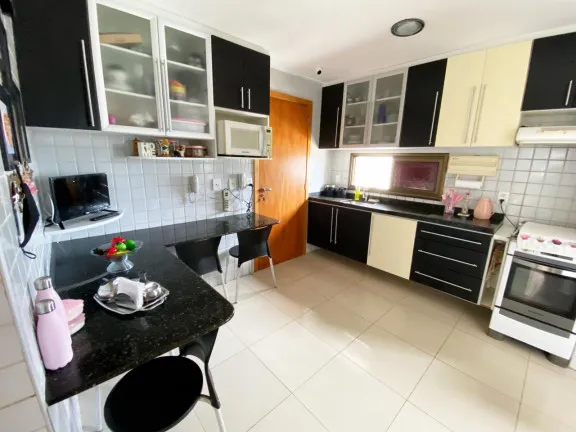 Imagem Apartamento com 3 Quartos à Venda, 95 m² em Boa Viagem - Recife