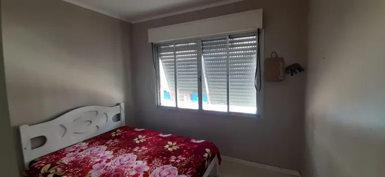 Imagem Apartamento com 2 Quartos à Venda, 70 m² em Passo da Areia - Porto Alegre