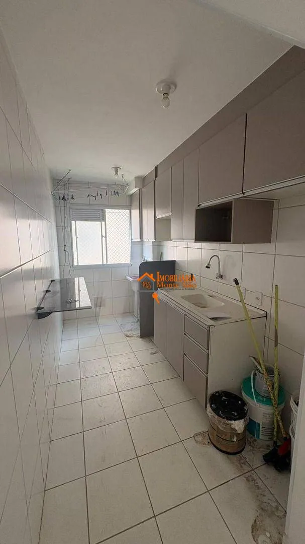 Imagem Apartamento com 2 dormitórios para alugar, 47 m² por R$ 1.300,00/mês - Vila Alzira - Guarulhos/SP